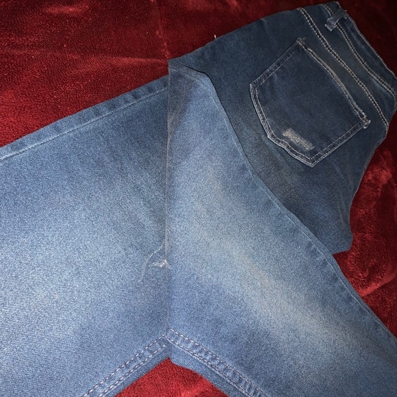 Jeans - Picture 7 of 8